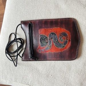 Leather Crossbody pouch - Made in Argentina